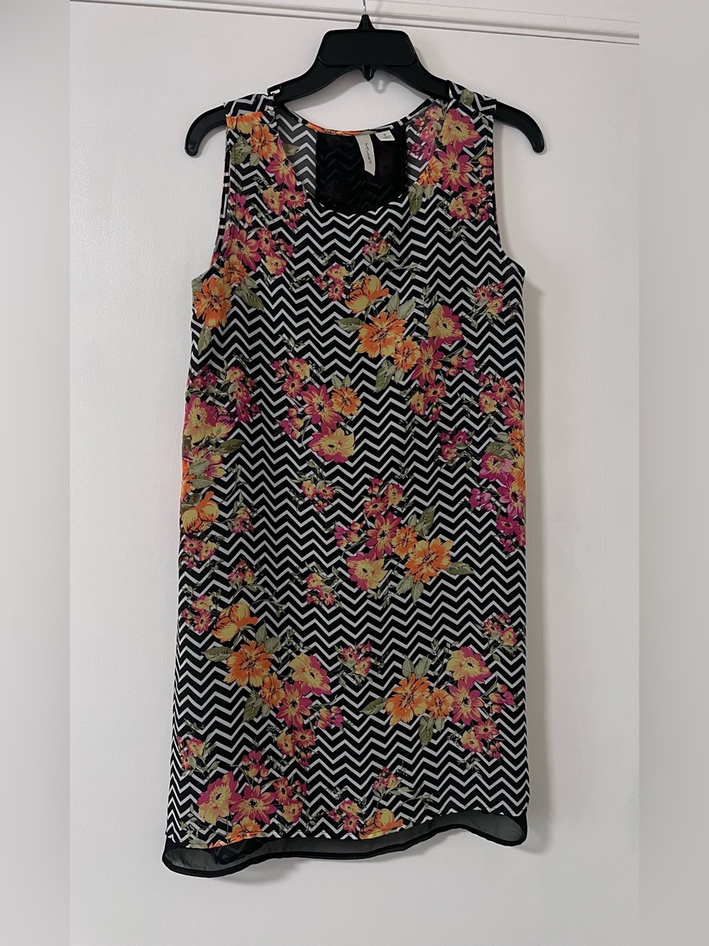 Tacera Sleeveless Shift Dress Bold Mixed Print Chevron & Floral Design Size S